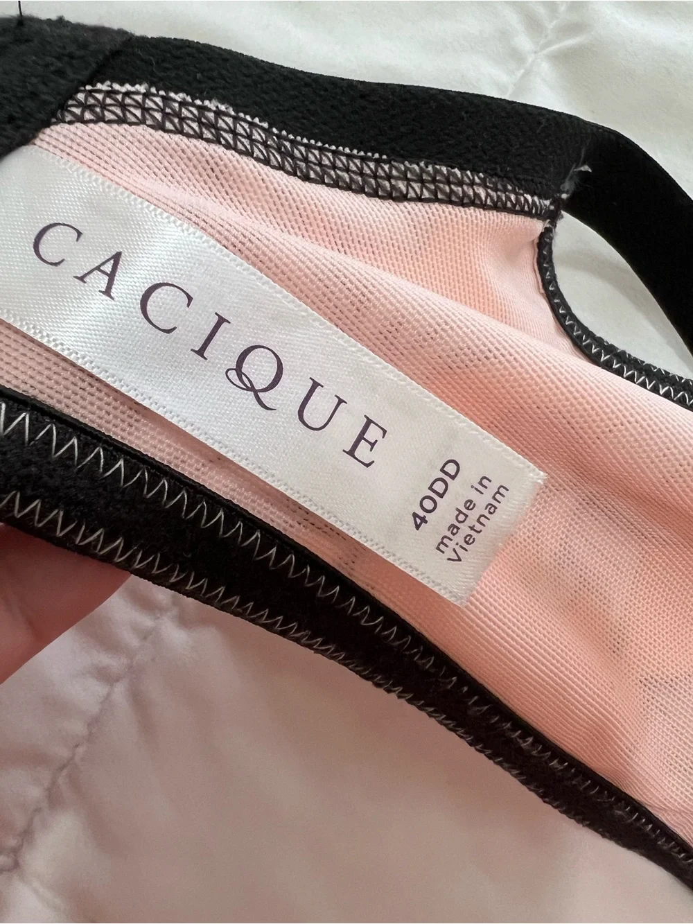 CaciqueLightly Lined French Balconette White Floral lace bra size 40DD